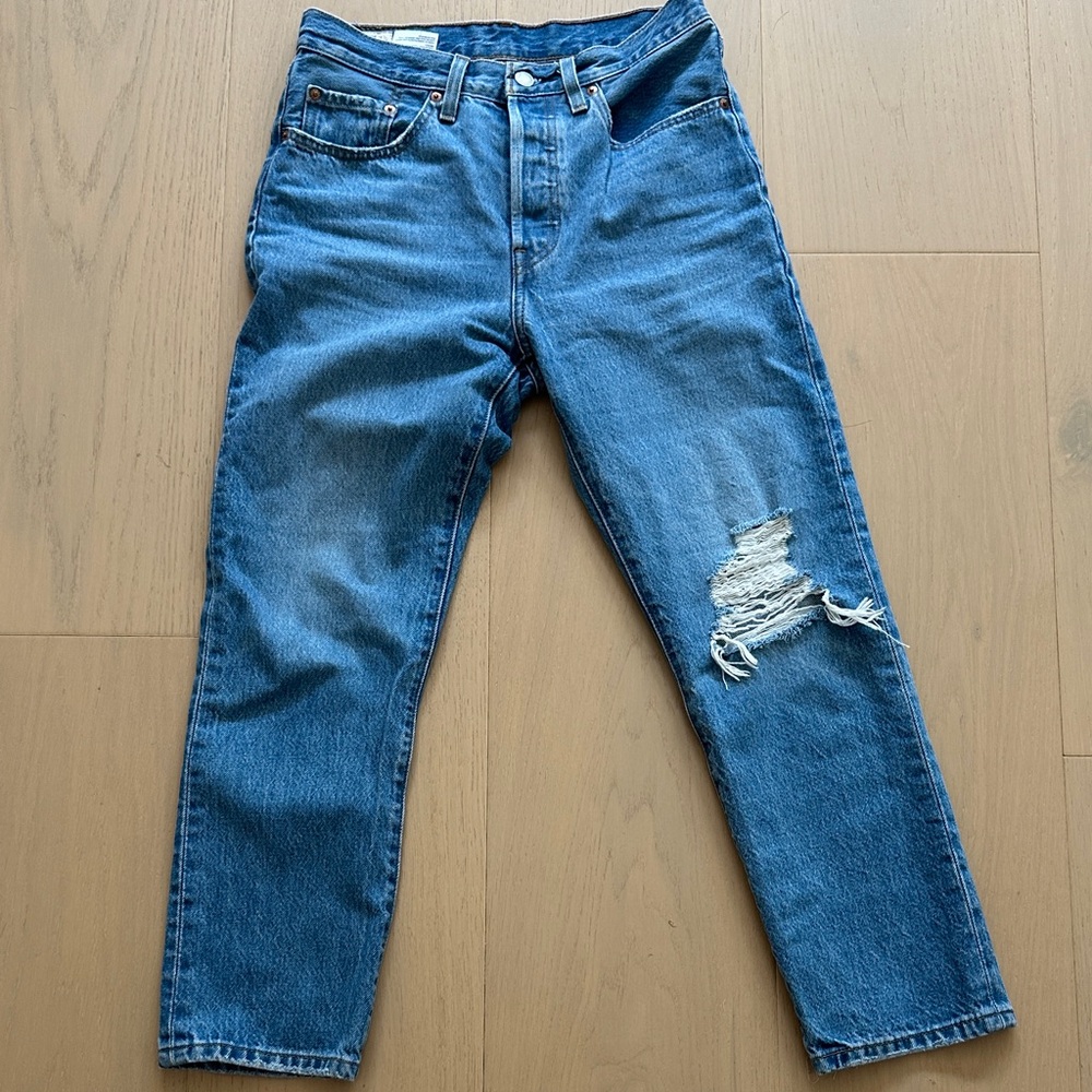 Levi's Distressed Vintage Blue Straight Leg Women's Jeans